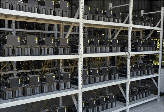 Green-powered mining farm in South Africa